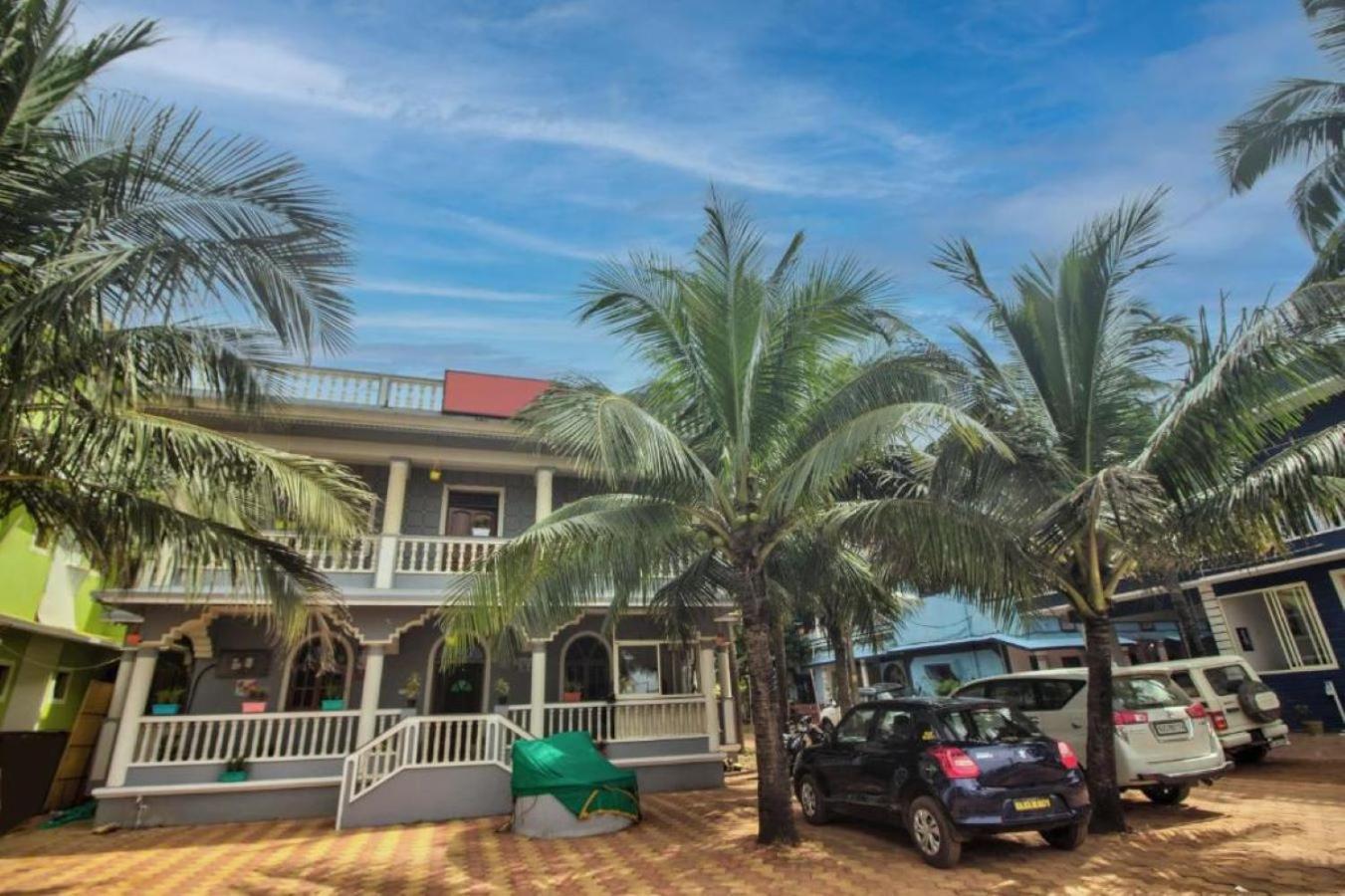 Roseal Beach Front Baga Exterior foto