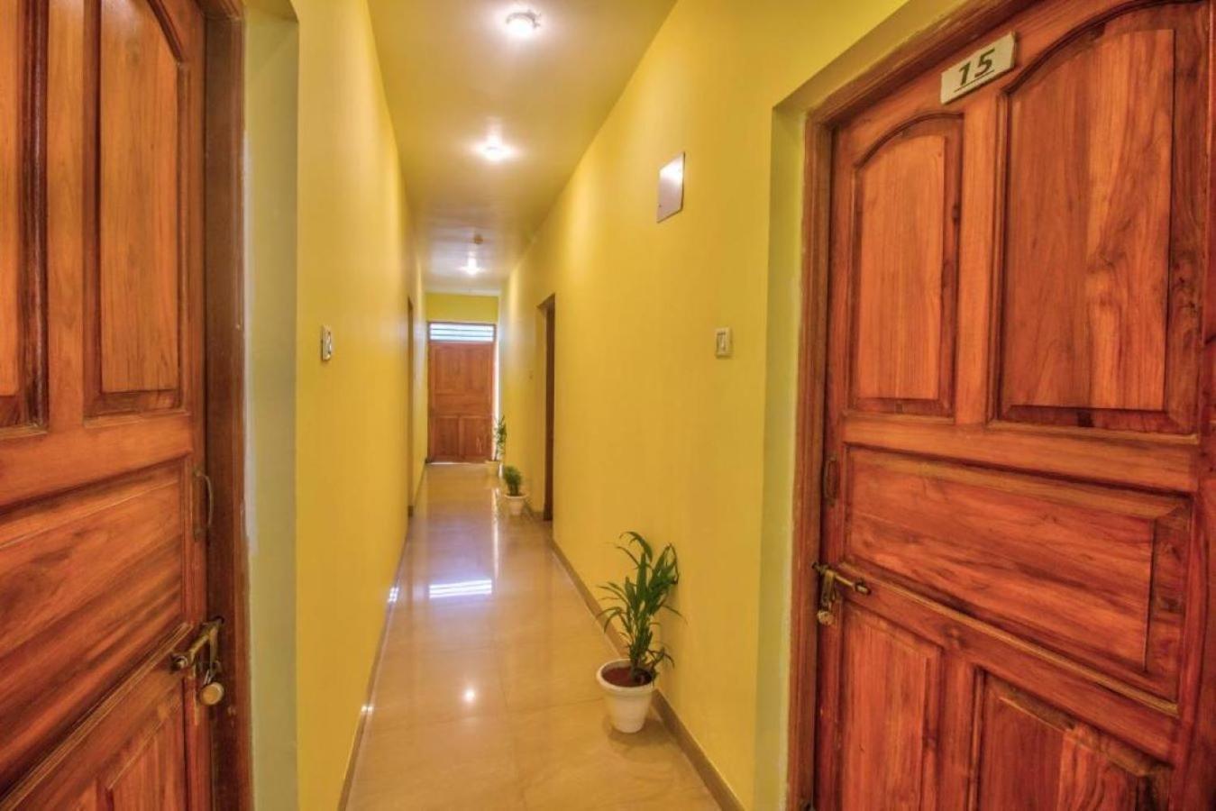 Roseal Beach Front Baga Exterior foto